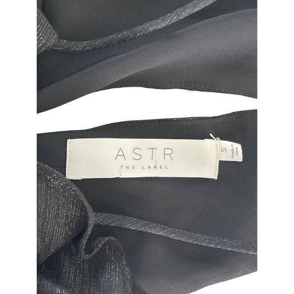 ASTR THE LABEL Arielle Ruffled Black Shimmer Slit Front Maxi Dress S NWT $120 - Picture 11 of 14